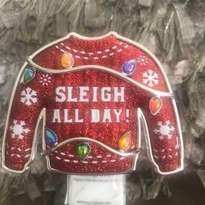 BATH AND BODY WORKS CHRISTMAS 2021 WALLFLOWER SLEIGH ALL DAY SWEATER